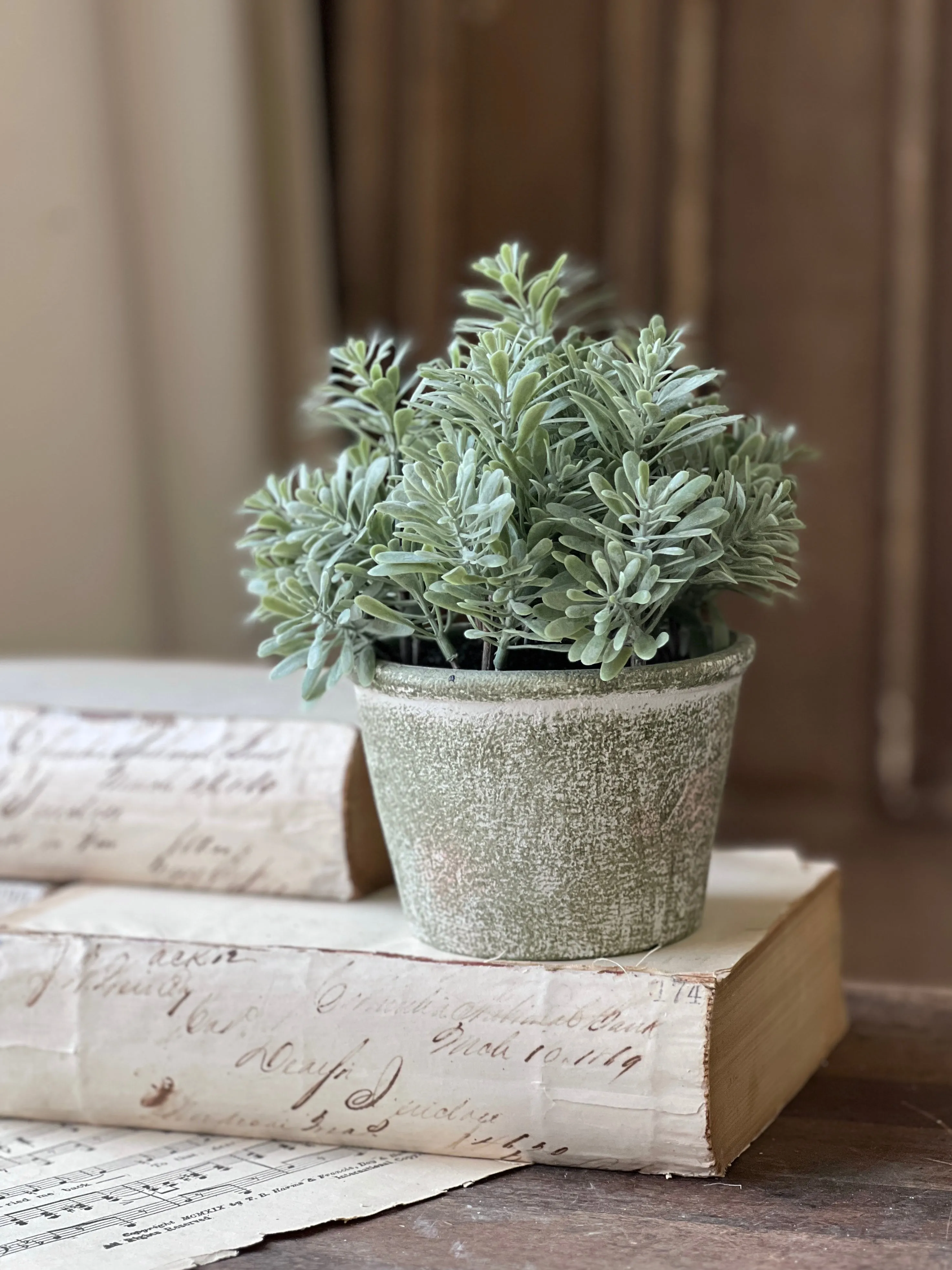 Belmont Pot | 8" | Purslane | NOT CURRENTLY IN STOCK-New For Spring 2025!