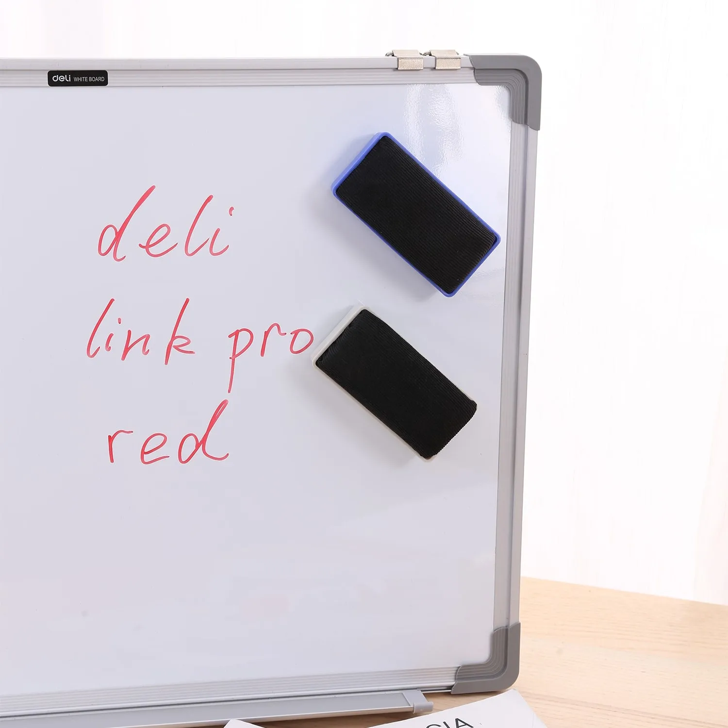 Deli Magnetic Whiteboard Eraser - (E7837)