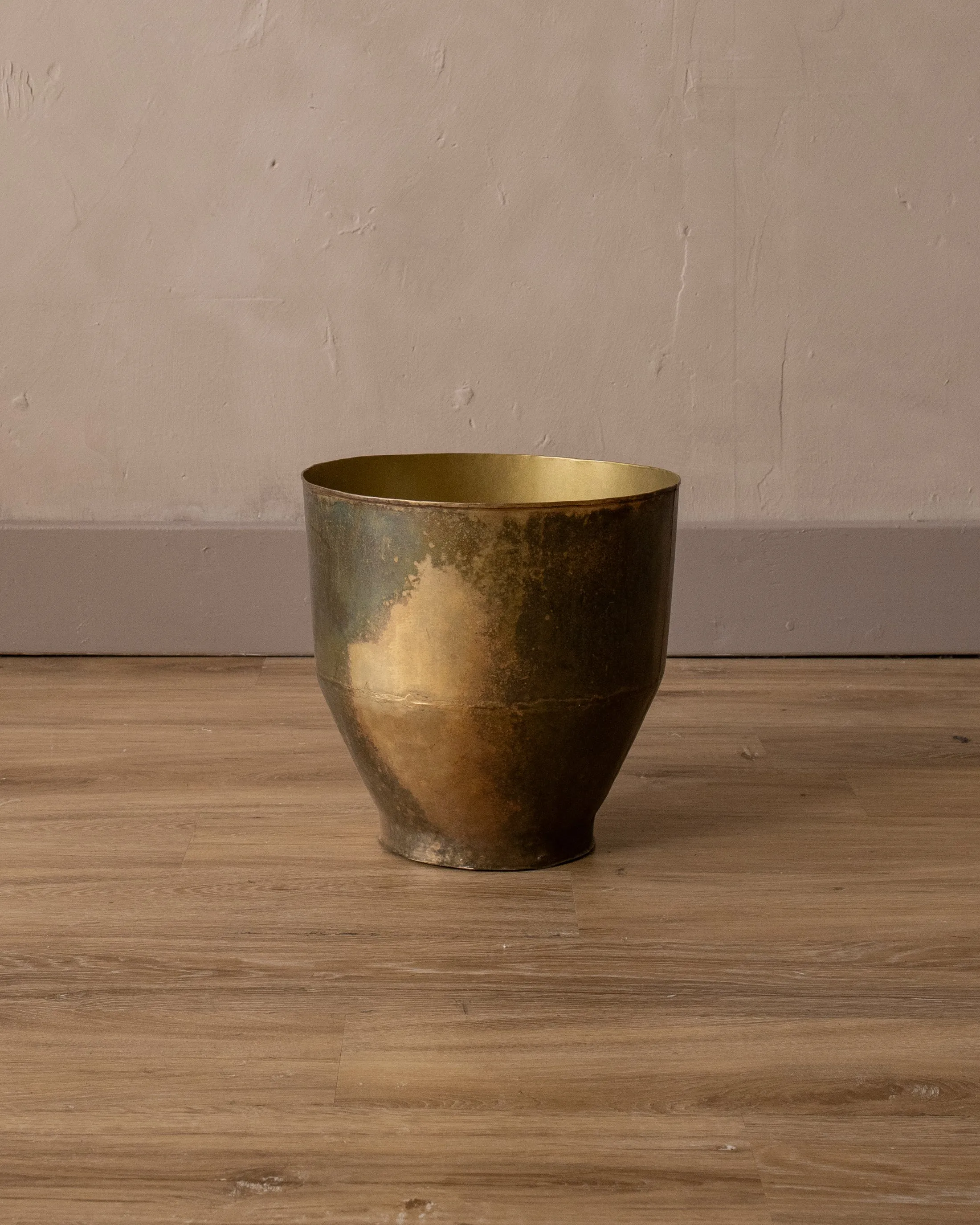 Lilith Planter