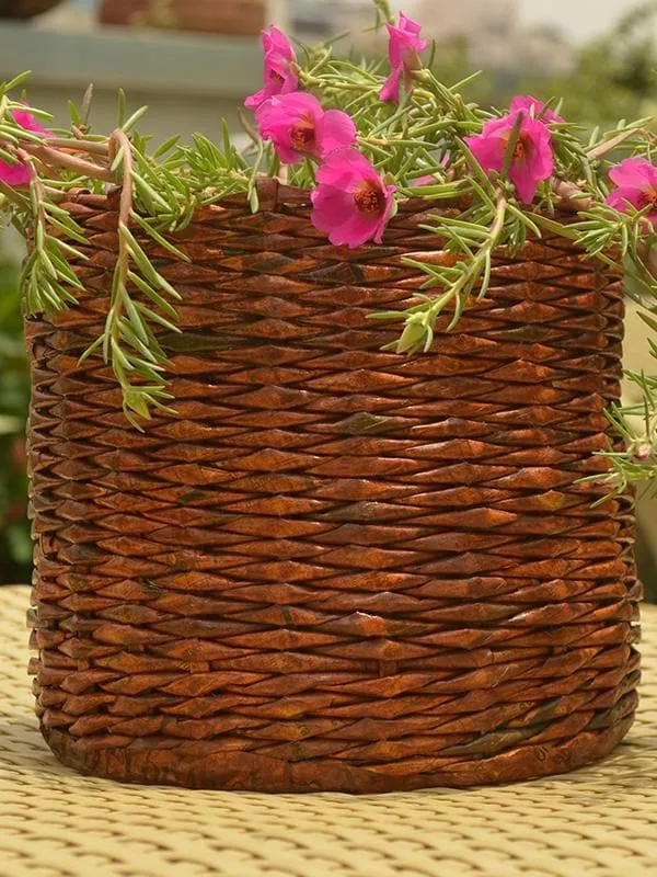 Paper Weaved Planter Brown